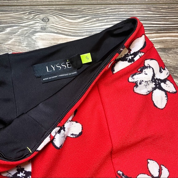 Lysse Quin Floral Flare Crop Sz. S | Red - Picture 4 of 4